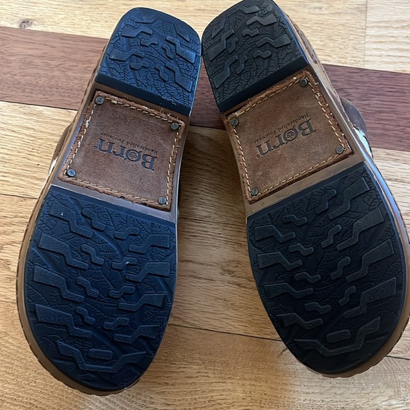 Born Bailie Clogs - Picture 3 of 5